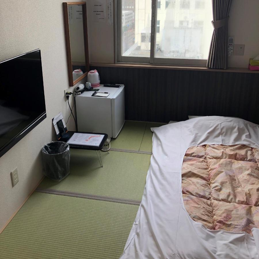 Hotel Tetora Asahikawa Station Bagian luar foto